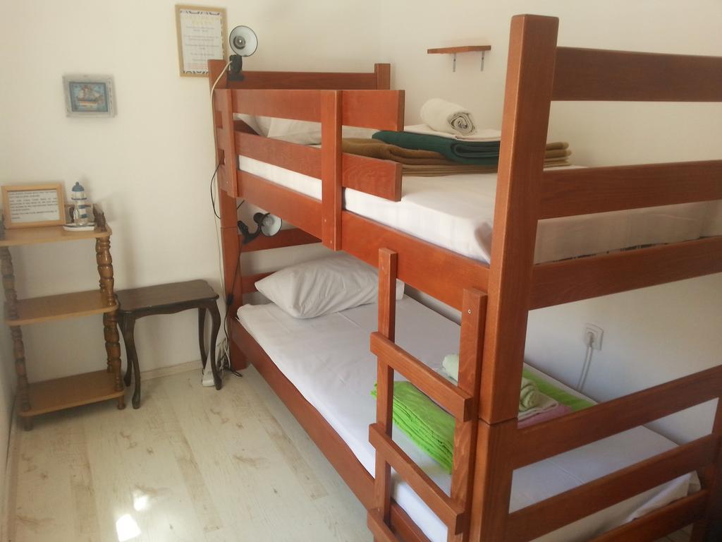 Freedom Hostel Budva Bagian luar foto